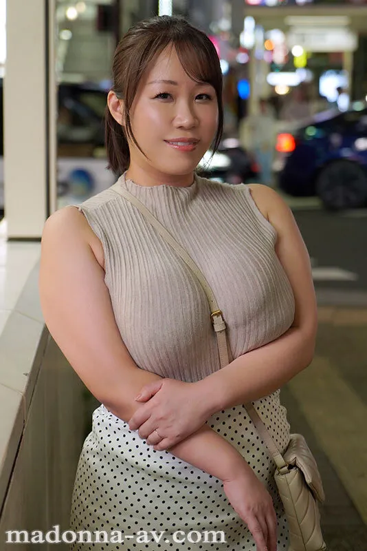 【豊田怜花】Lカップ名器人妻デビュー【MONROE】 サンプル画像1