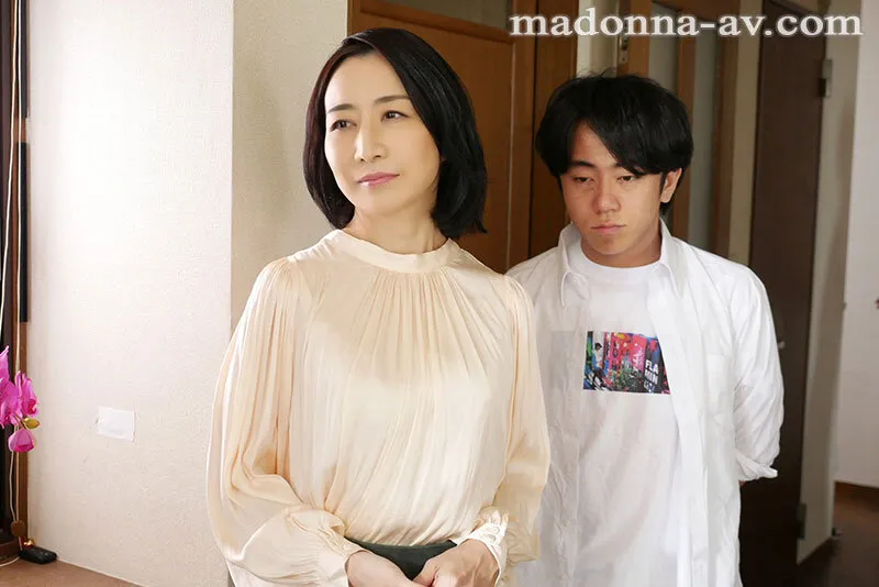 【瀬尾礼子】実家で二人きり母と息子の禁忌【MONROE】